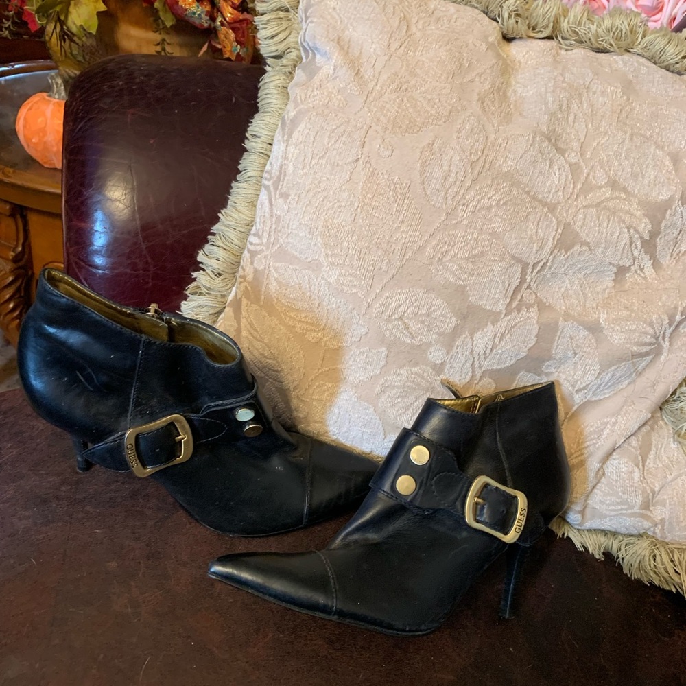 Guess booties